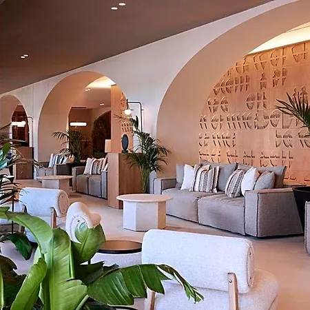 Elissa Adults-only Lifestyle 5*