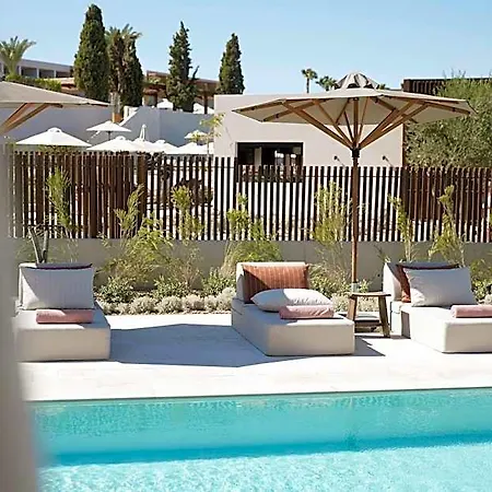 Elissa Adults-only Lifestyle